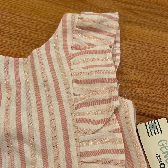 Romper - Picture 2 of 4